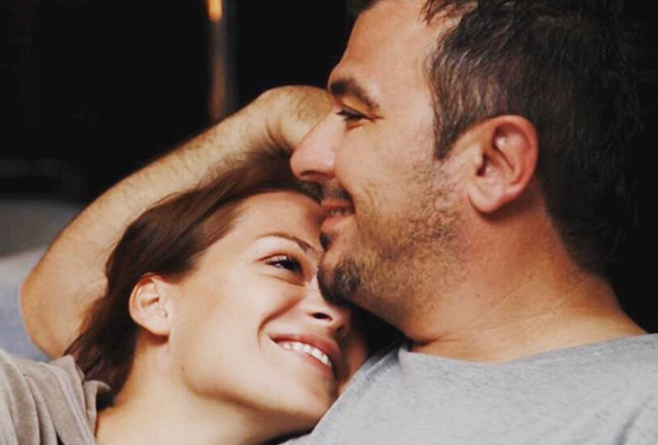 Yβόννη Μπόσνιακ – Αντώνης Ρέμος: Οικογενειακή απόδραση με την κορούλα τους | imommy.gr