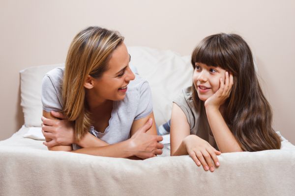 Πώς θα μιλήσετε στο παιδί για το σεξ (6-8 ετών) | imommy.gr