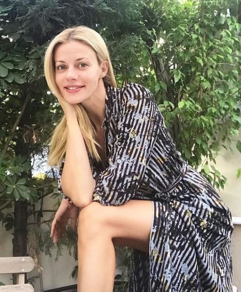 Ζέτα Μακρυπούλια: οι παιδικές της φωτογραφίες όταν ήταν στους προσκόπους | imommy.gr