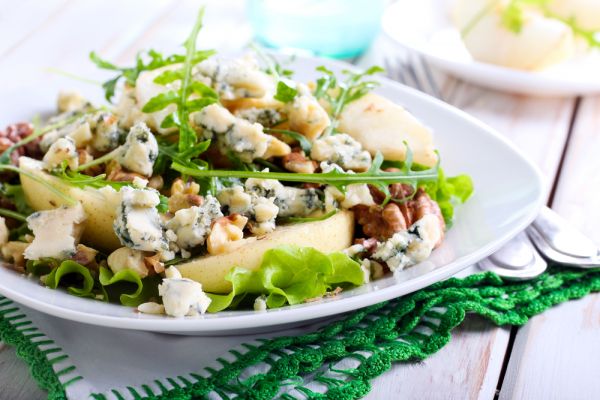 Πρωτότυπη σαλάτα με μπλε τυρί | imommy.gr