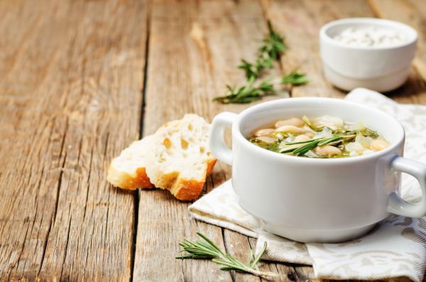 Μεξικάνικη σούπα με τορτίγιες με φέτα | imommy.gr