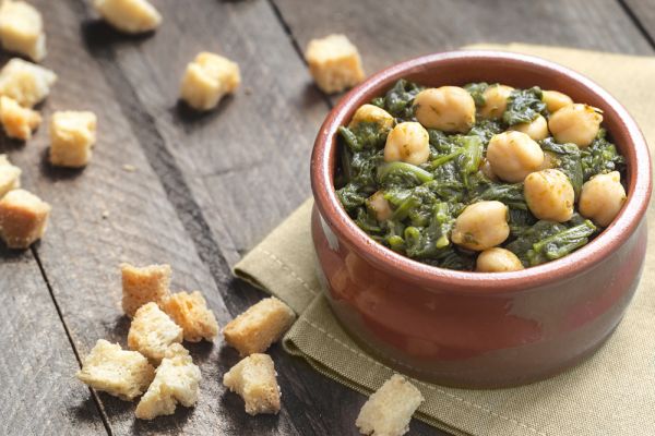 Ρεβίθια με σπανάκι | imommy.gr