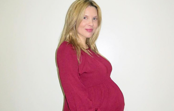 Χριστίνα Αλούπη: Η φωτογραφία με τον νεογέννητο γιο της | imommy.gr