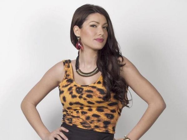 Κλέλια Ρένεση: Έκανε το πρώτο της μπάνιο στη θάλασσα σε προχωρημένη εγκυμοσύνη | imommy.gr