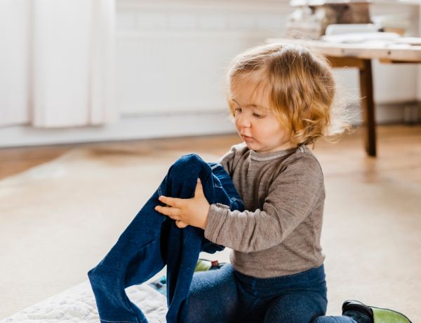 Μάθετε το παιδί να ντύνεται όμορφα μόνο του | imommy.gr