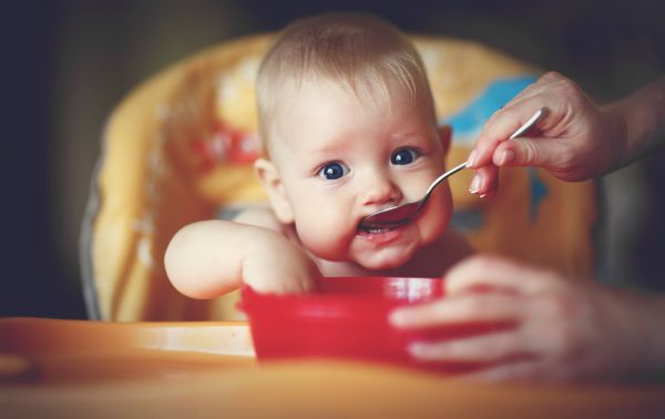 Μεγαλώστε ένα μωρό που αγαπά το φαγητό | imommy.gr