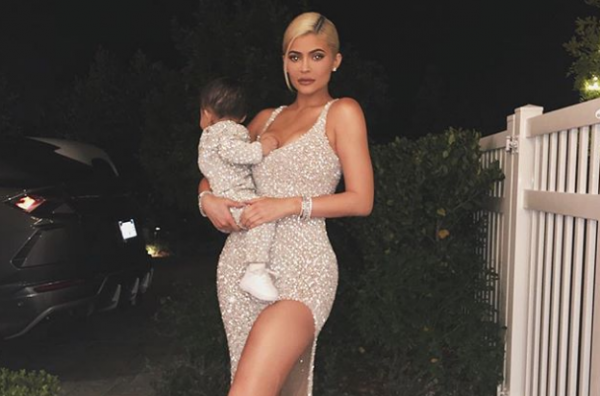 Η κόρη της Κάιλι Τζένερ απέκτησε το δικό της υπερπολυτελές αυτοκίνητο | imommy.gr