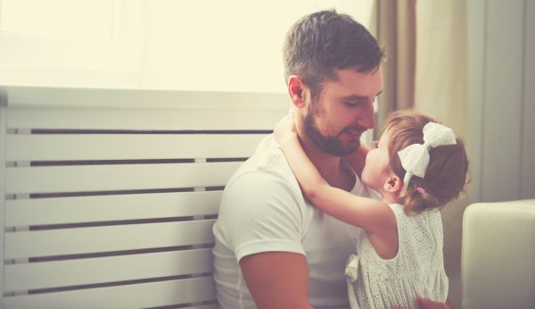 Όταν το παιδί έχει αγαπημένο γονιό | imommy.gr