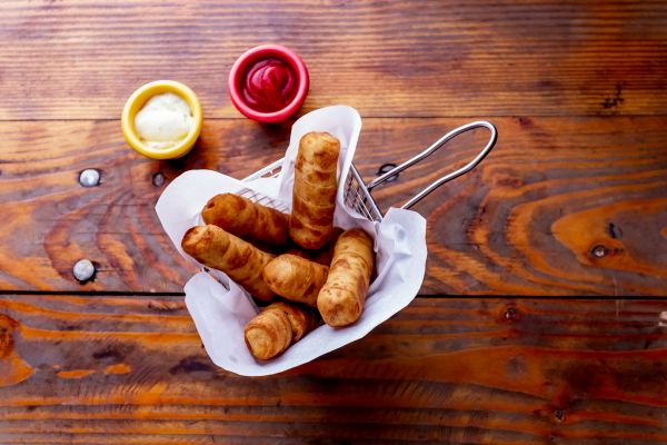 Φλογέρες με τυρί και ζαμπόν σε 10΄ | imommy.gr