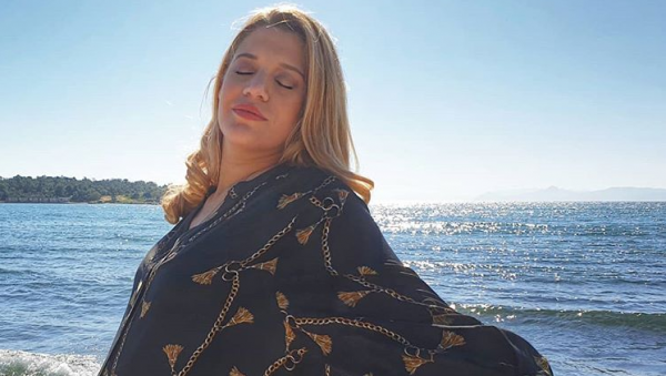 Τζένη Θεωνά: Τι έγραψε σχετικά με τον θηλασμό | imommy.gr