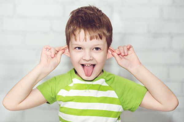 Τελικά πρέπει να καθαρίζω τα αυτιά του παιδιού ή όχι; | imommy.gr