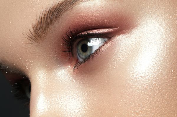 Έτσι θα σώσετε την παλιά σκιά ματιών | imommy.gr