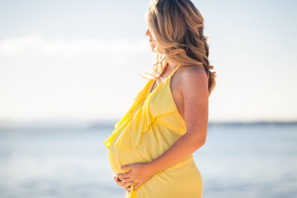 Έξι λόγοι που πρέπει να χαίρεστε που είστε έγκυος το καλοκαίρι | imommy.gr