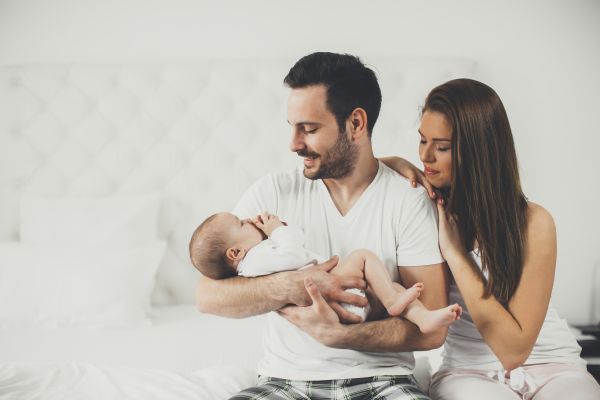 Πώς ο πρώτος χρόνος της ζωής των μωρών επηρεάζει τις ενήλικες σχέσεις τους | imommy.gr