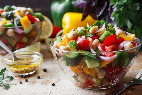 Χρωματιστή ρεβιθοσαλάτα | imommy.gr