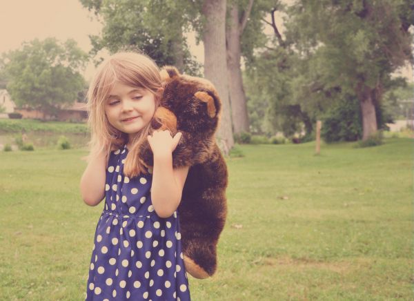 Γιατί το παιδί θέλει πάντα μαζί του το ίδιο αρκουδάκι; | imommy.gr