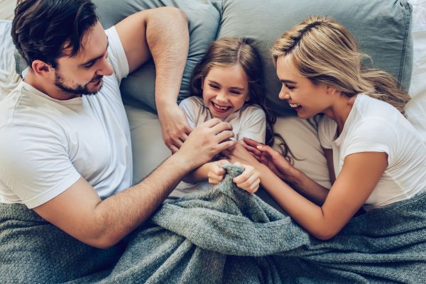 Γιατί δεν πρέπει να γαργαλάμε τα παιδιά | imommy.gr