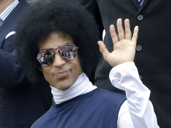 H «πικάντικη» ιστορία πίσω από το τεράστιο hit του Prince | imommy.gr