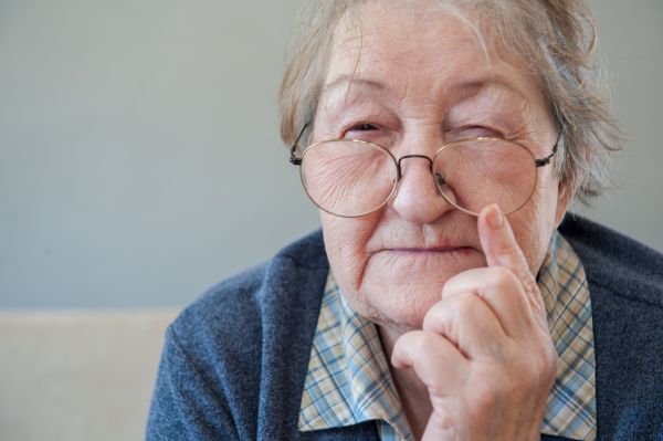 ΕΟΠΥΥ: Τι θα ισχύσει για τα γυαλιά οράσεως; | imommy.gr