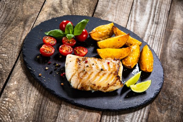 Ο πιο νόστιμος μπακαλιάρος με πατάτες στον φούρνο | imommy.gr