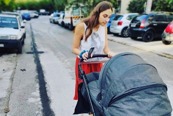 Φωτεινή Αθερίδου: Γυμνάζεται παρέα με τον νεογέννητο γιο της | imommy.gr