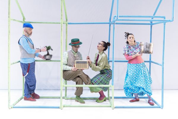 “Δίπλα δίπλα” | imommy.gr