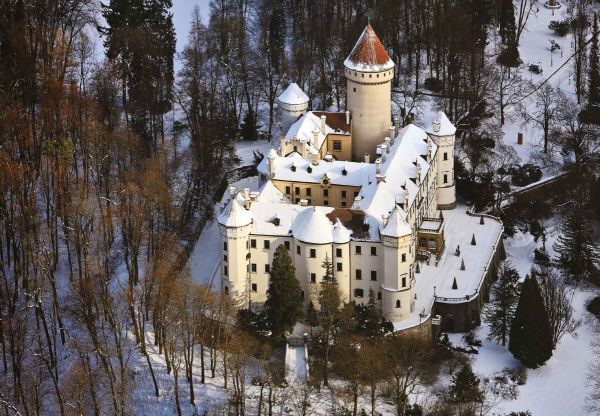 Χριστούγεννα με τσέχικα παραμύθια & κάστρα | imommy.gr