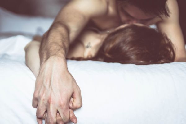 Όλα όσα ξενερώνουν τους άντρες στο κρεβάτι | imommy.gr