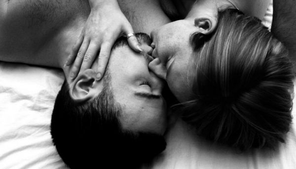 Αυτό συμβαίνει στο σώμα μας κατά τη διάρκεια της συνεύρεσης | imommy.gr