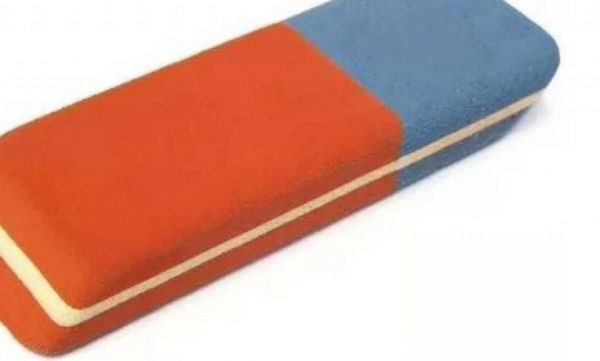 Σε τι πραγματικά χρησιμεύει το μπλε μέρος της γόμας στο στυλό | imommy.gr