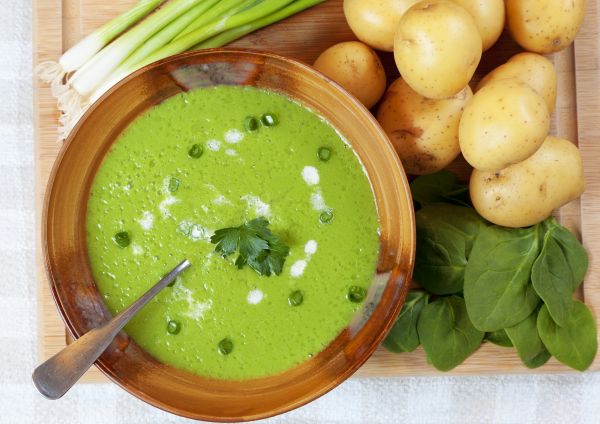 Σούπα βελουτέ με σπανάκι και πατάτες | imommy.gr