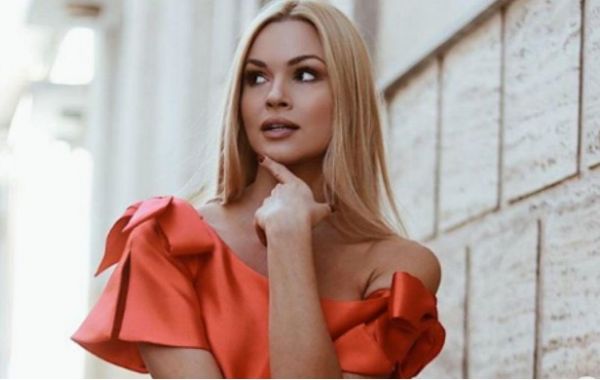 Βίκυ Κάβουρα: «Ήμουν ερωτευμένη μαζί του» | imommy.gr