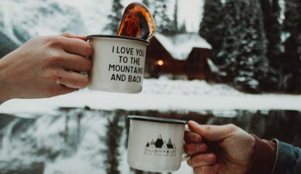 Το πρώτο πράγμα που κάνει κάθε ζώδιο όταν ξυπνάει | imommy.gr