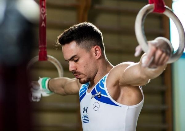 Λευτέρης Πετρούνιας : Συγκλονιστικές φωτογραφίες πριν τη μεγάλη «μάχη» | imommy.gr