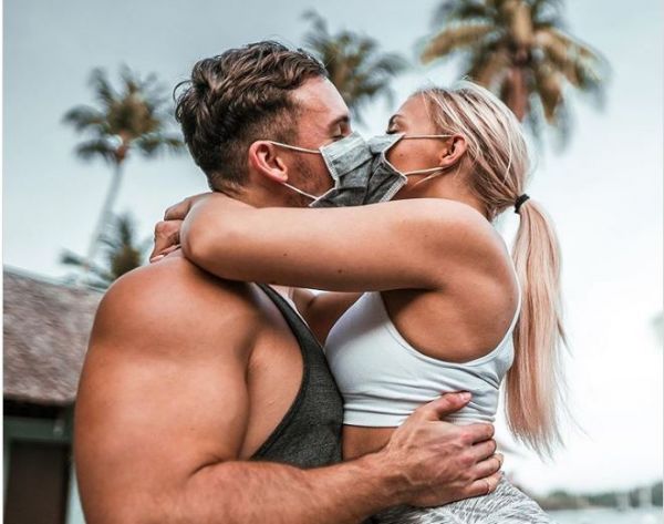 Οι Instagram influencers «παίζουν» με τον κοροναϊό | imommy.gr