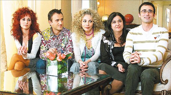 «Παρά Πέντε»: Συγκινητικό reunion των πρωταγωνιστών της αγαπημένης σειράς | imommy.gr