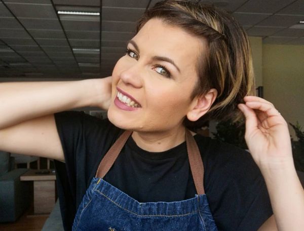 Μάγκυ Ταμπακάκη: Η ασθένεια του συζύγου της και το μεγάλωμα του γιου της | imommy.gr