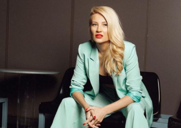 Φαίη Σκορδά: «Είμαι πάρα πολύ χαρούμενη. Του Αγίου Βαλεντίνου ήμουν…» | imommy.gr