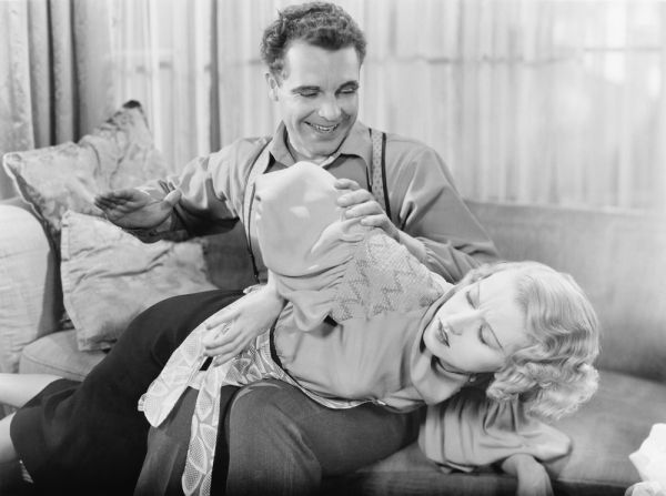 Το spanking είναι ερεθιστικό και δείτε τον λόγο | imommy.gr