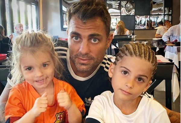 Στέλιος Χανταμπάκης: Δείτε τι έκανε μαζί με τα παιδιά του | imommy.gr