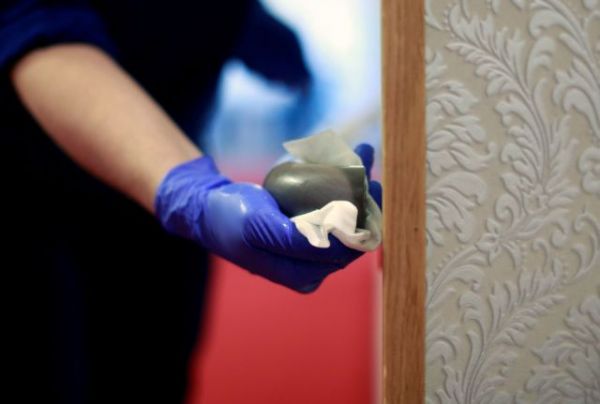 Πώς να φροντίσεις ένα ύποπτο κρούσμα στο σπίτι – Οδηγίες | imommy.gr