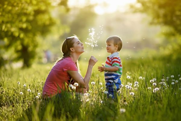 Πώς προστατεύουμε τα παιδιά από τις αλλεργίες της άνοιξης; | imommy.gr