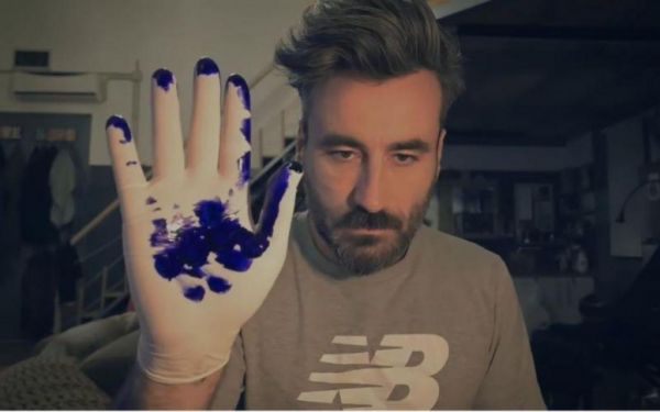 Γιώργος Μαυρίδης: Εξηγεί πως μεταφέρεται ο κορωναϊός φορώντας γάντια | imommy.gr