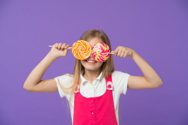 Τι να κάνω όταν τα παιδιά τρώνε πολλή ζάχαρη; | imommy.gr