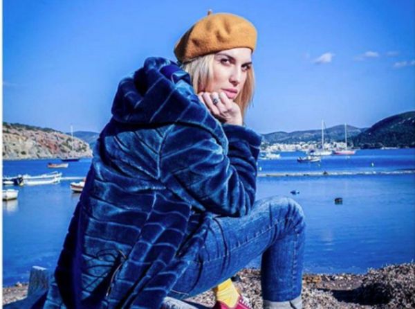 Μαντώ Γαστεράτου: Διαδικτυακός «πόλεμος» στο Instagram της παρουσιάστριας | imommy.gr