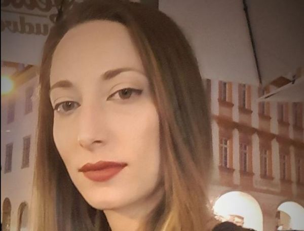 Εβίτα Φράγκου: Ποια είναι η βοηθός του Σωτήρη Τσιόδρα με το… ατελείωτο βιογραφικό | imommy.gr