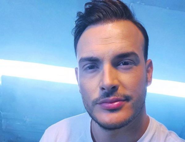 Σάκης Αρσενίου: Τερμάτισε το baby challenge με επική φωτογραφία | imommy.gr