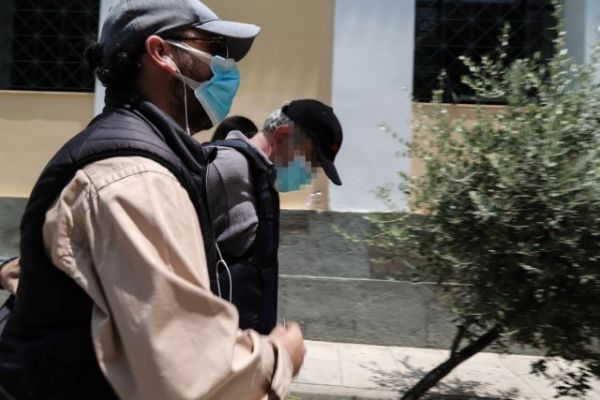 Ψευτογιατρός: Πώς τον «ξεσκέπασε» η 34χρονη; | imommy.gr