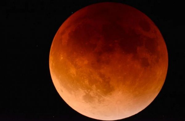 Πανσέληνος και έκλειψη Ιουνίου : Έρχονται δύσκολες μέρες για όλα τα ζώδια | imommy.gr