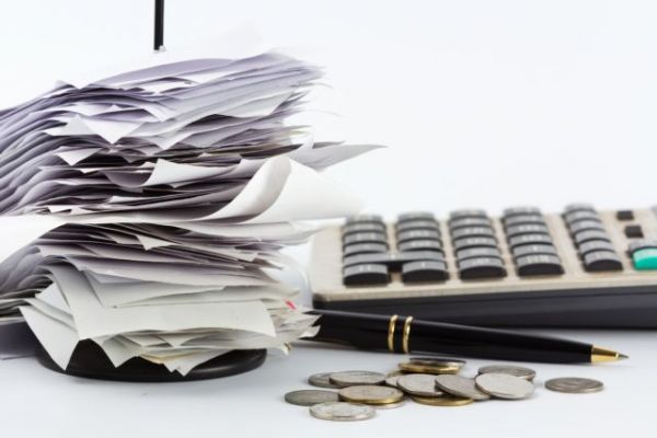 Οι αδικημένοι της φορολογίας : Ποιοι θα πληρώσουν φέτος περισσότερο φόρο για μικρότερο εισόδημα | imommy.gr